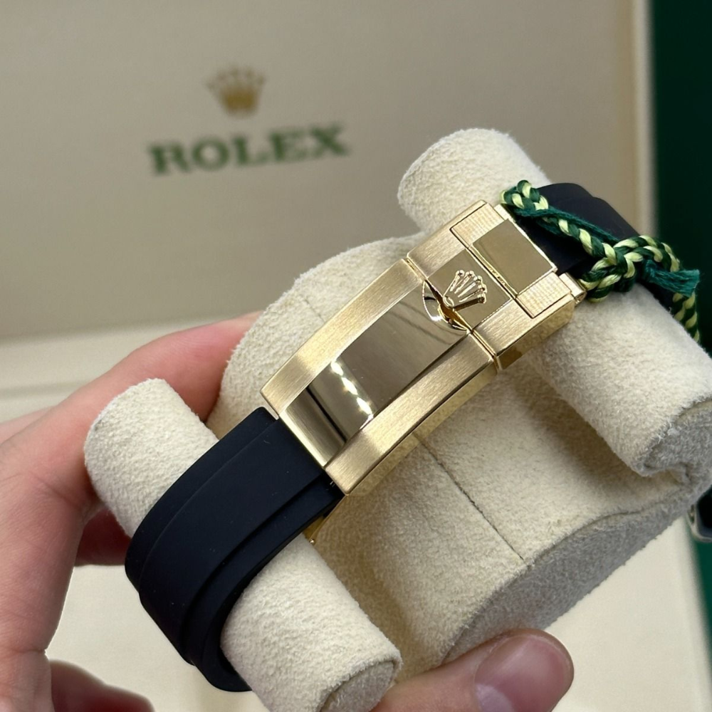 Rolex Daytona Reference M116518LN-0076 - Image 4