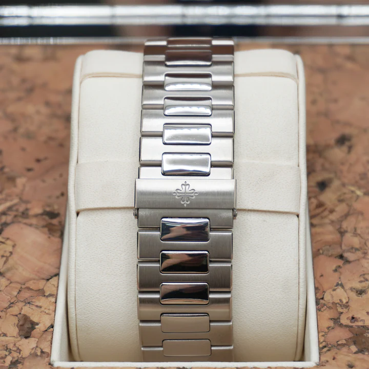 Patek Philippe Nautilus 40th Anniversary 5976/1G - Image 13