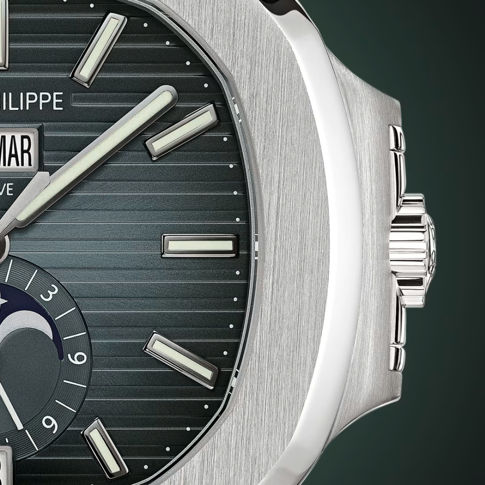 Patek Philippe Nautilus Blue 5726/1A-014 40.5mm - Image 12