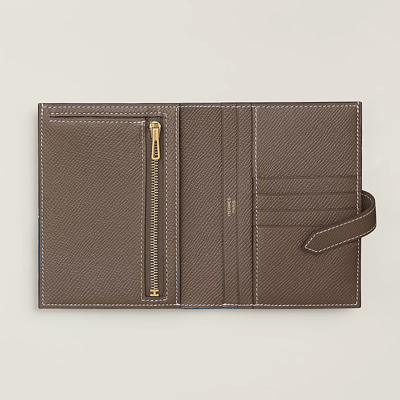 Hermes Bearn Compact Monochrome Wallet - Image 6