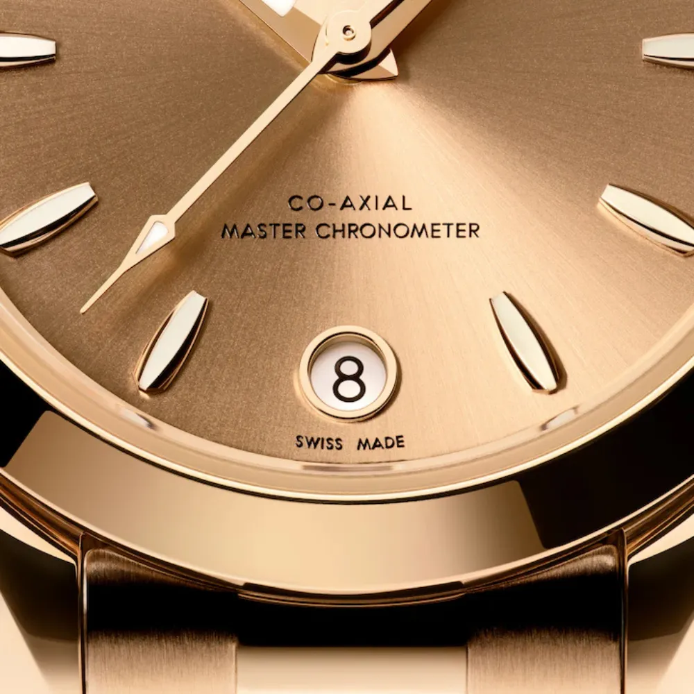 Seamaster Aqua Terra 150M 30 mm Moonshine Gold Ref. 220.50.30.20.08.001 - Image 4