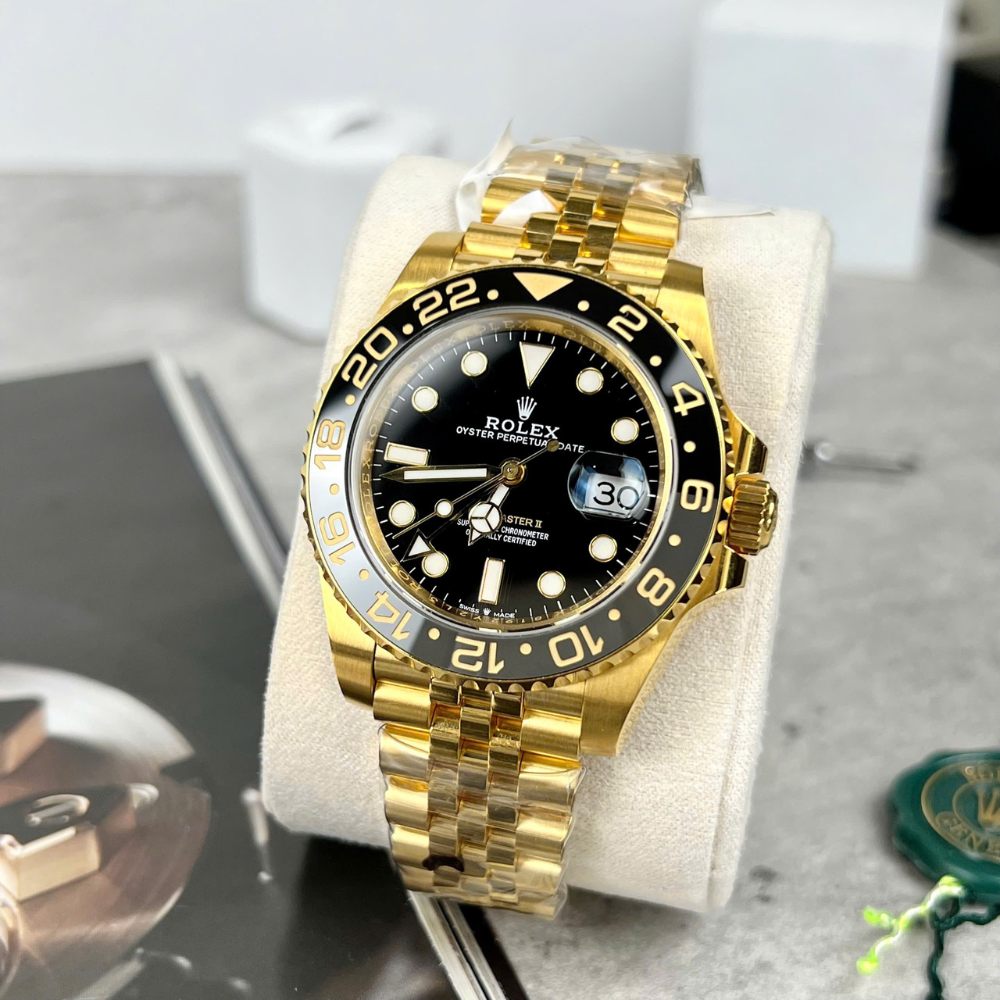 Rolex GMT-Master II Ref# 126718GRNR-0001 - Image 9